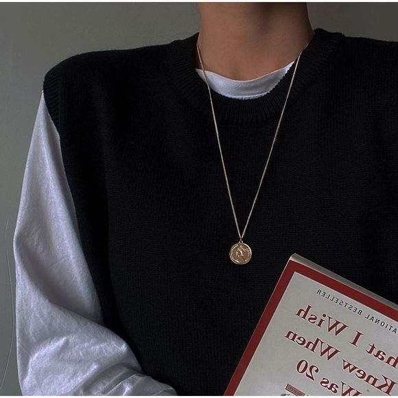 Coin Pendant Necklace - Picture 5 of 5